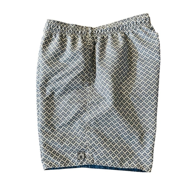 CABANA LIFE MEN’S REVERSIBLE SWIM TRUNKS SIZE LARGE BLUE & WHITE NWOT - Picture 10 of 13